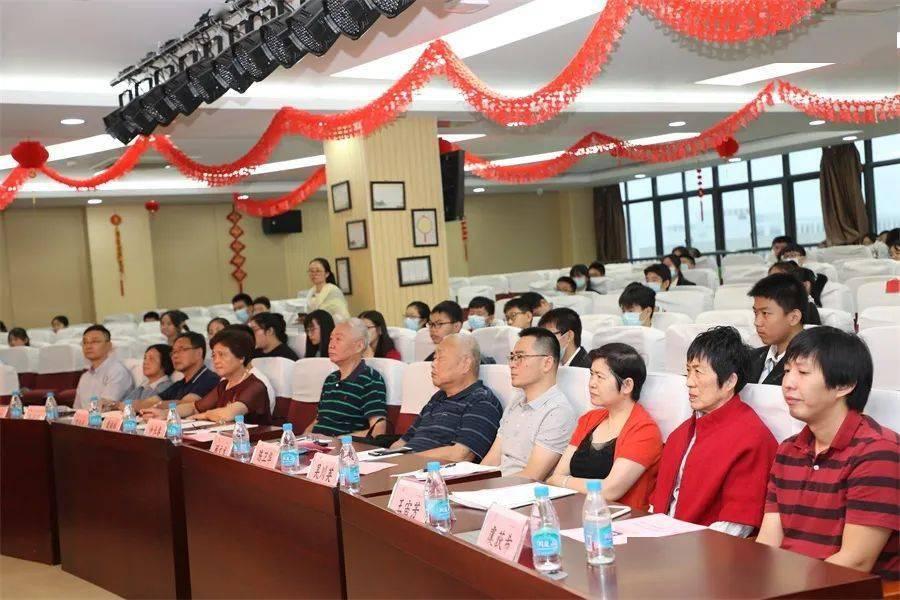 杨紫新剧依旧很能打,但这几点尴尬了